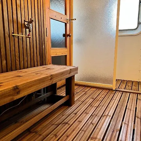 Отель Hotellilaiva Sesta *